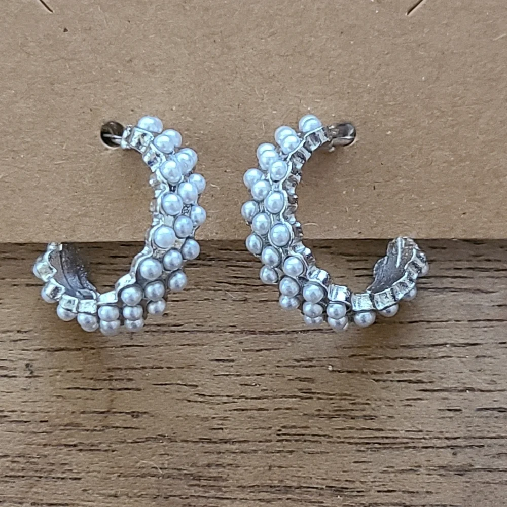 SALE! Silver Tone Pearl Hoops